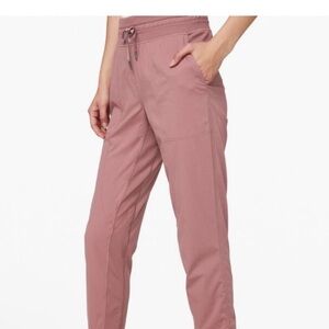 Lululemon Dance Studio Joggers Size 4